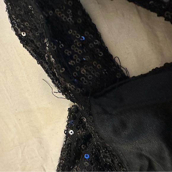 Hello Molly Dress - Picture 5 of 7